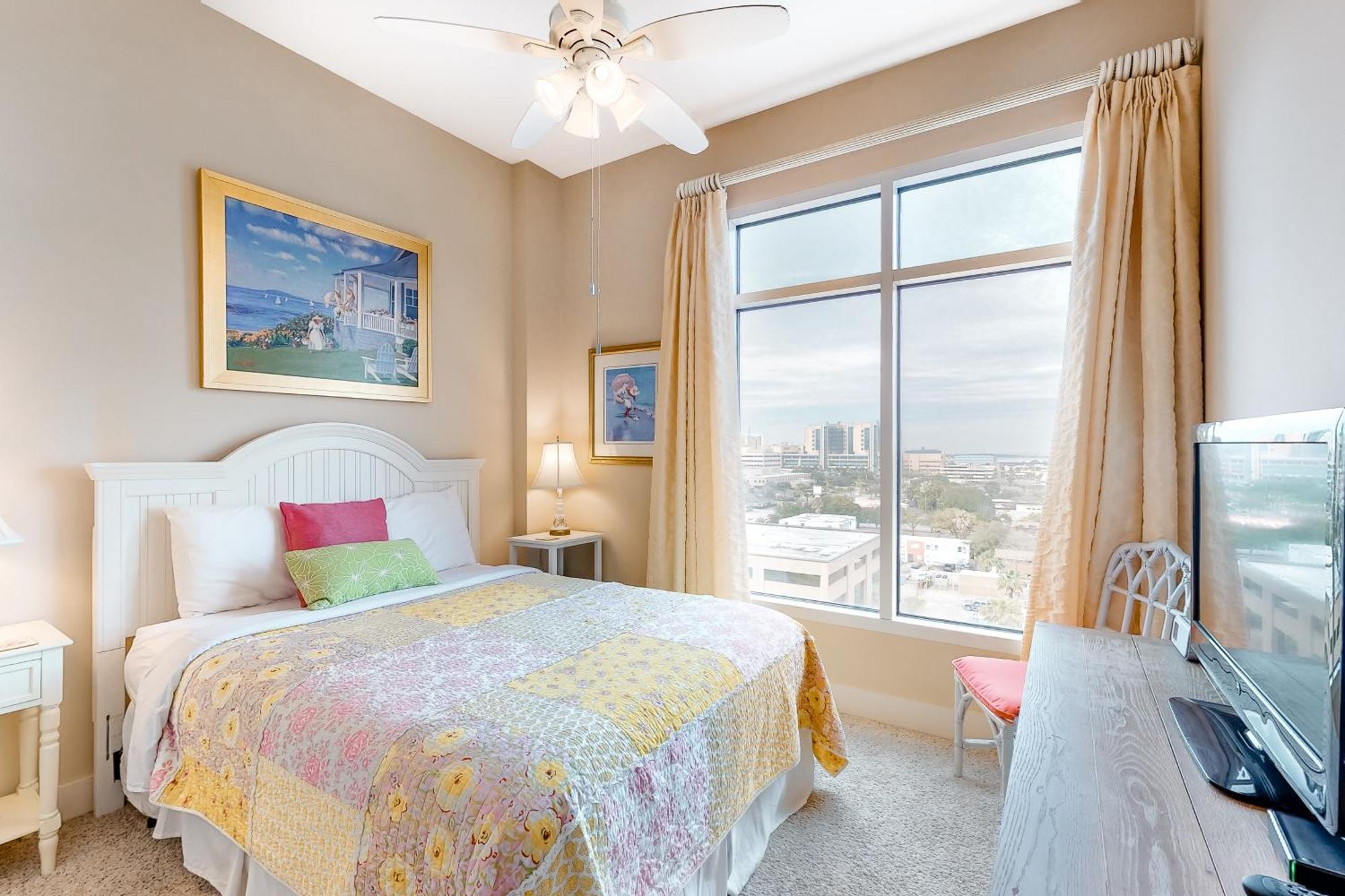 Emerald By The Sea Retreat ガルベストン 部屋 写真